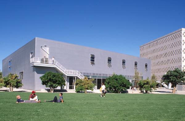 奥蒂斯艺术设计学院