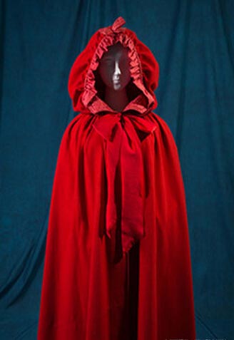  FIT博物馆Fairy Tale Fashion开展