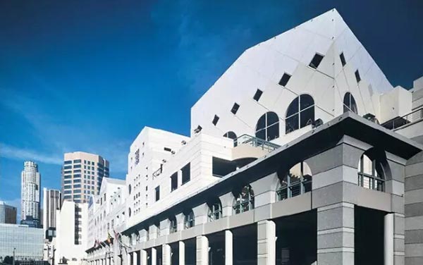 美国时尚设计商业学院—最时尚的学校