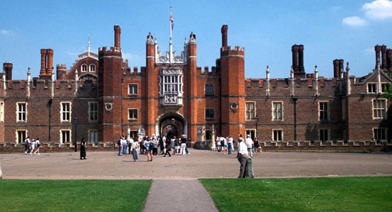 选择金斯顿大学kingston university的四大理由 选择金斯顿大学kingston university的四大理由