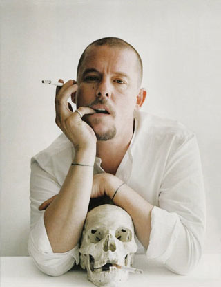 Alexander McQueen 美轮美奂到极致的鞋履 Alexander McQueen 美轮美奂到极致的鞋履