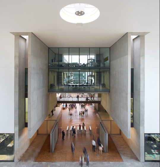 从留学趋势报告，看未来中国留学生在英美发展前景